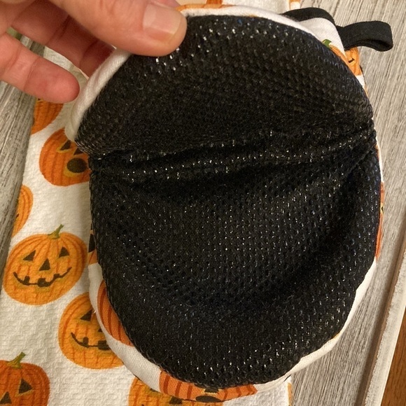 NEW! MARTHA STEWART 2 Pack HALLOWEEN JACK-O-LANTERN KITCHEN TOWELS & Mini Mitts - Picture 7 of 8